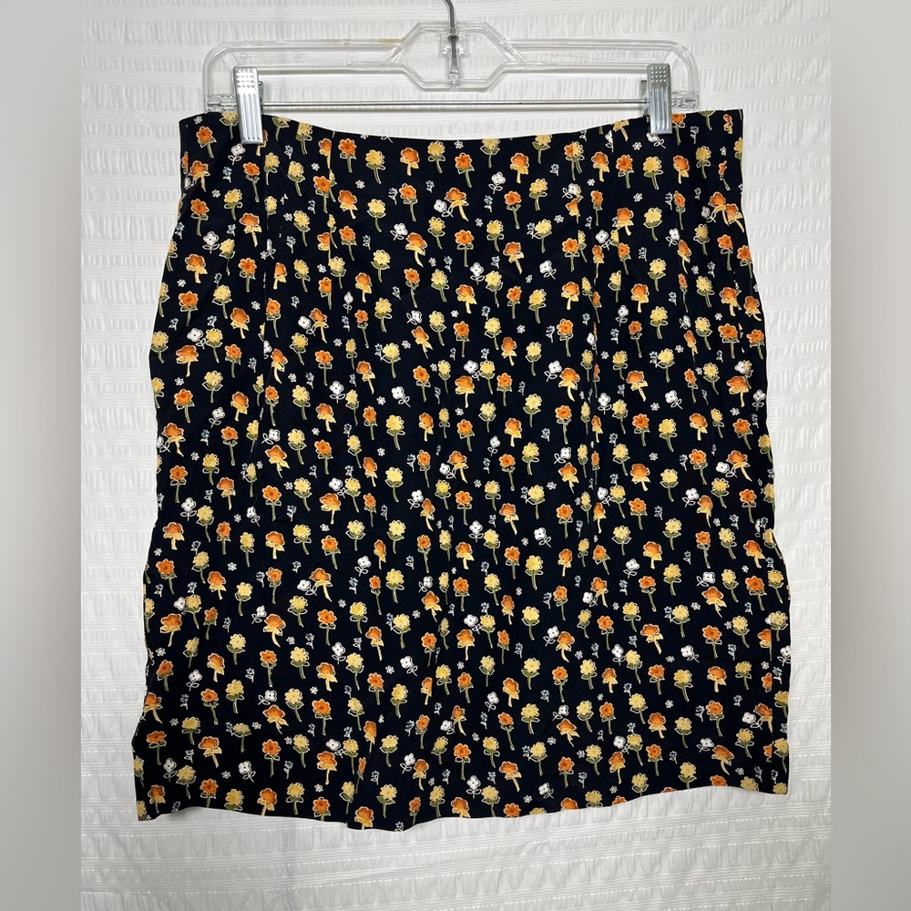 Harold’s Vintage 90’s Black Floral Wrap Skirt Size 10 - Picture 3 of 9